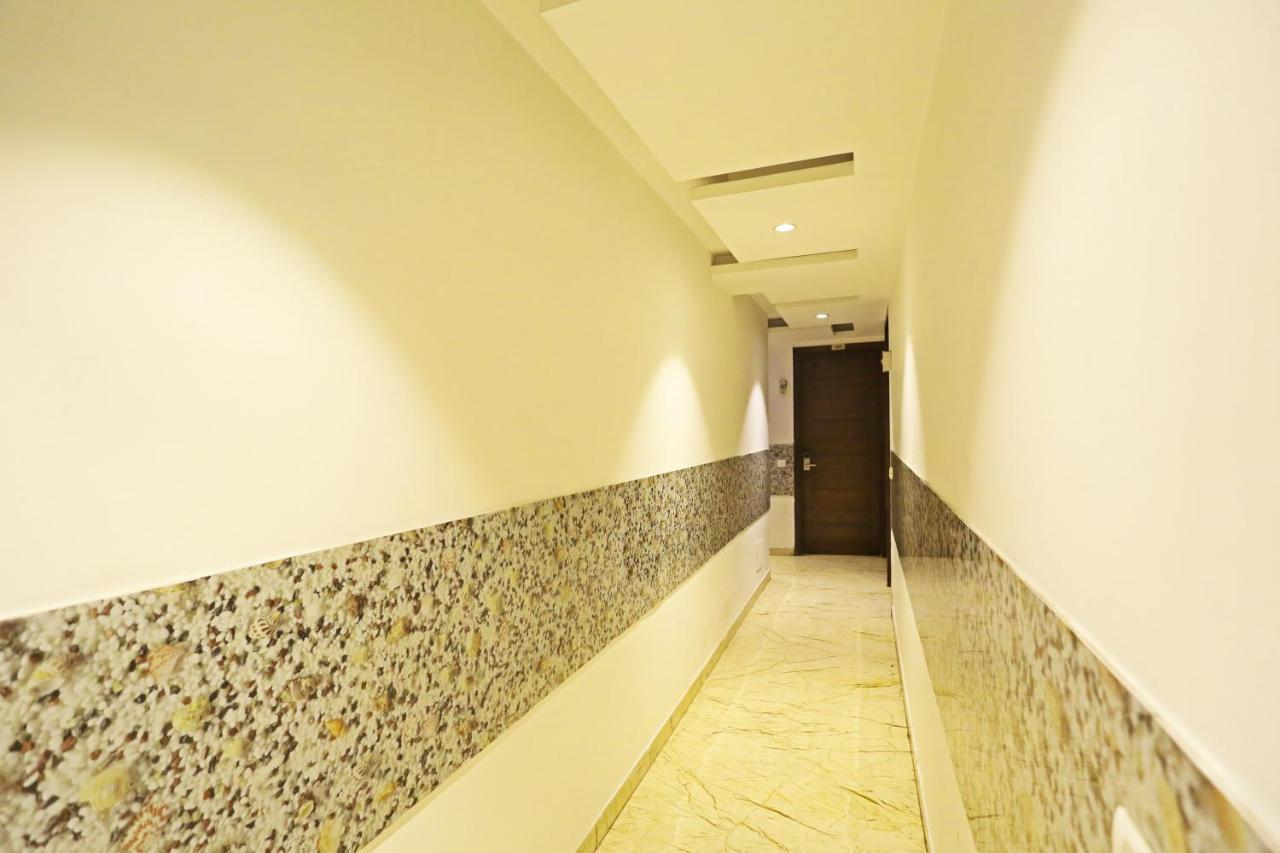 Hotel Sm Suits Near Delhi Airport-Unit By Grand Urban Luxury 新德里 外观 照片