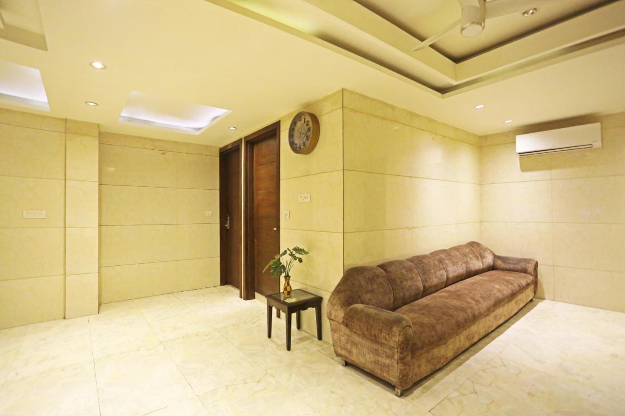 Hotel Sm Suits Near Delhi Airport-Unit By Grand Urban Luxury 新德里 外观 照片